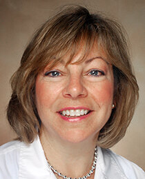 Karen Pasquazzi, RD, CSO, LDN Headshot